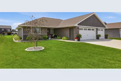 126 Detroit Avenue SE, Hutchinson, MN 55350 - Photo 28