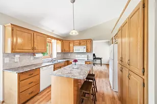 1743 120th Ave NE, Blaine, MN 55449 - Photo 8