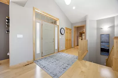 4847 2nd Street SW, Moorhead, MN 56560 - Photo 6