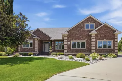4847 2nd Street SW, Moorhead, MN 56560 - Photo 2