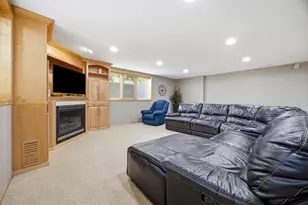 4847 2nd St SW, Moorhead, MN 56560 - Photo 38