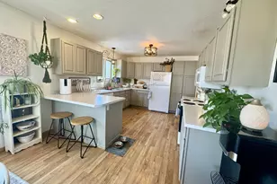 208 Jacobs Way NE, Bemidji, MN 56601 - Photo 2