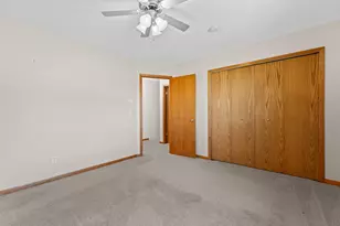 2457 Broadway Ave S, Rochester, MN 55904 - Photo 16