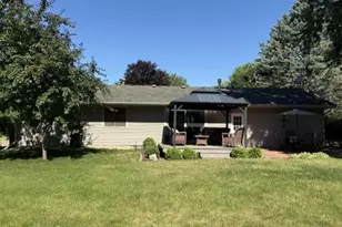 7529 Immanuel Ave S, Cottage Grove, MN 55016 - Photo 2