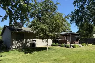 7529 Immanuel Ave S, Cottage Grove, MN 55016 - Photo 4