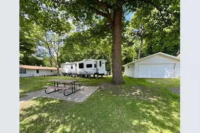 8400 N Shore Drive, Spicer, MN 56288 - Photo 1