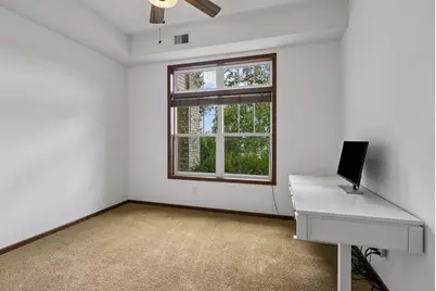 1256 County Road D E #101, Maplewood, MN 55109 - Photo 22