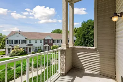 1256 County Road D E #101, Maplewood, MN 55109 - Photo 6