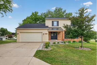 509 3rd Street NW, Dodge Center, MN 55927 - Photo 2