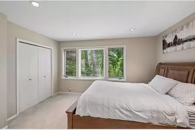 12001 Hilloway Road W, Minnetonka, MN 55305 - Photo 52