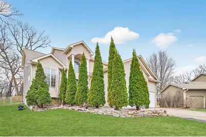 13316 Commonwealth Drive, Burnsville, MN 55337 - Photo 2