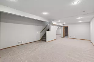 15004 Willa Ct, Burnsville, MN 55306 - Photo 22