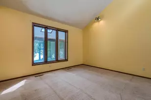 7044 Da Mar Estate, Saint Peter, MN 56082 - Photo 4