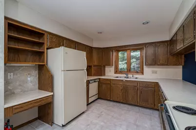 7044 Da Mar Estate, Saint Peter, MN 56082 - Photo 6