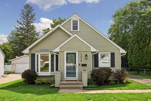 7429 Aldrich Ave S, Richfield, MN 55423 - Photo 2