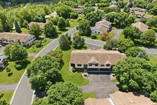 5591 Donegal Dr, Shoreview, MN 55126 - Photo 4