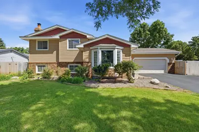 1725 129th Lane NW, Coon Rapids, MN 55448 - Photo 2