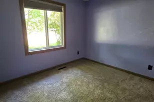 610 16th St E, International Falls, MN 56649 - Photo 10