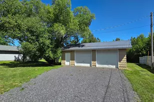 610 16th St E, International Falls, MN 56649 - Photo 14