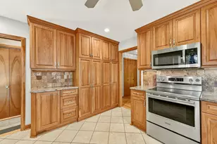 523 21st St NE, Rochester, MN 55906 - Photo 10