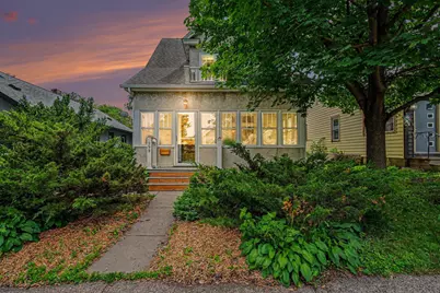 998 Minnehaha Avenue W, Saint Paul, MN 55104 - Photo 1