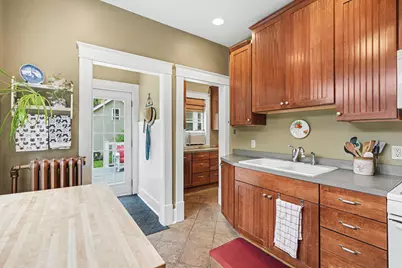 998 Minnehaha Avenue W, Saint Paul, MN 55104 - Photo 6