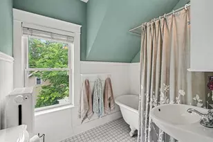 998 Minnehaha Ave W, Saint Paul, MN 55104 - Photo 14