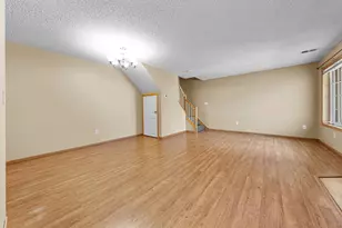 1526 Praha St SE, New Prague, MN 56071 - Photo 6