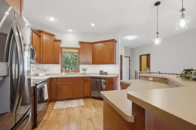 1023 Woodland Drive, Hastings, MN 55033 - Photo 10