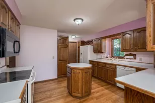 377 Carol Ct, North Mankato, MN 56003 - Photo 10