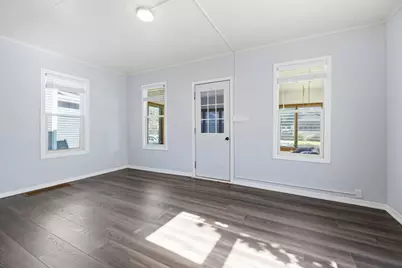 1722 Winnebago Street, La Crosse, WI 54601 - Photo 6