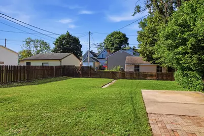1722 Winnebago Street, La Crosse, WI 54601 - Photo 18