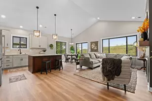 1326 Falstone Alcove NE, Byron, MN 55920 - Photo 4