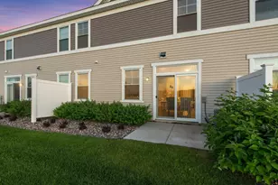 1844 Tyrone Dr, Shakopee, MN 55379 - Photo 2