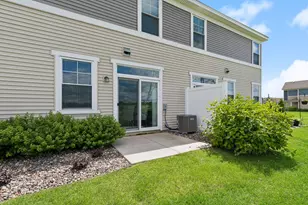 1844 Tyrone Dr, Shakopee, MN 55379 - Photo 24