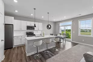 1844 Tyrone Dr, Shakopee, MN 55379 - Photo 10