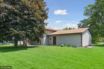 1016 Bluff Pointe Drive, Chaska, MN 55318 - Photo 40