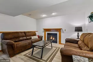 1016 Bluff Pointe Dr, Chaska, MN 55318 - Photo 32