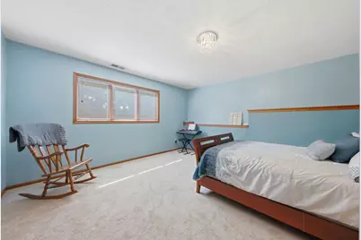 650 Bridle Ridge Road, Eagan, MN 55123 - Photo 18