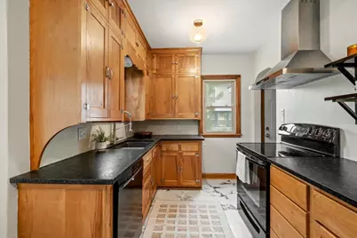 2476 Stillwater Road E, Maplewood, MN 55119 - Photo 6