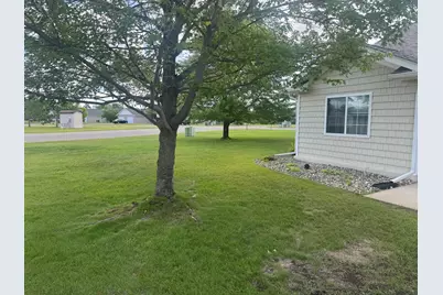 706 Cloud Street NW, Bemidji, MN 56601 - Photo 2