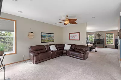 715 Village Parkway, Circle Pines, MN 55014 - Photo 12