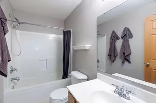 715 Village Pkwy, Circle Pines, MN 55014 - Photo 32