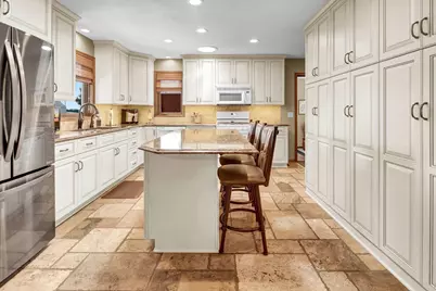 8010 Center Street, Clear Lake, MN 55319 - Photo 10