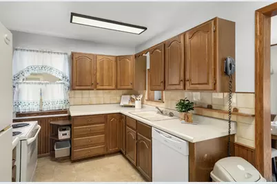 3908 Hayes Street NE, Columbia Heights, MN 55421 - Photo 8