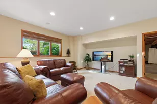 20 W Clear Lake Dr, Ceylon, MN 56121 - Photo 12