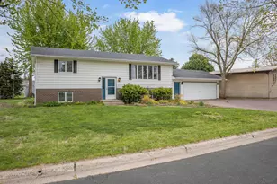 631 David Ave, Hamburg, MN 55339 - Photo 28
