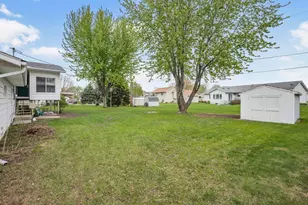 631 David Ave, Hamburg, MN 55339 - Photo 20