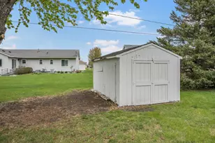 631 David Ave, Hamburg, MN 55339 - Photo 26