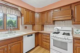 6041 Sumter Pl N, New Hope, MN 55428 - Photo 22